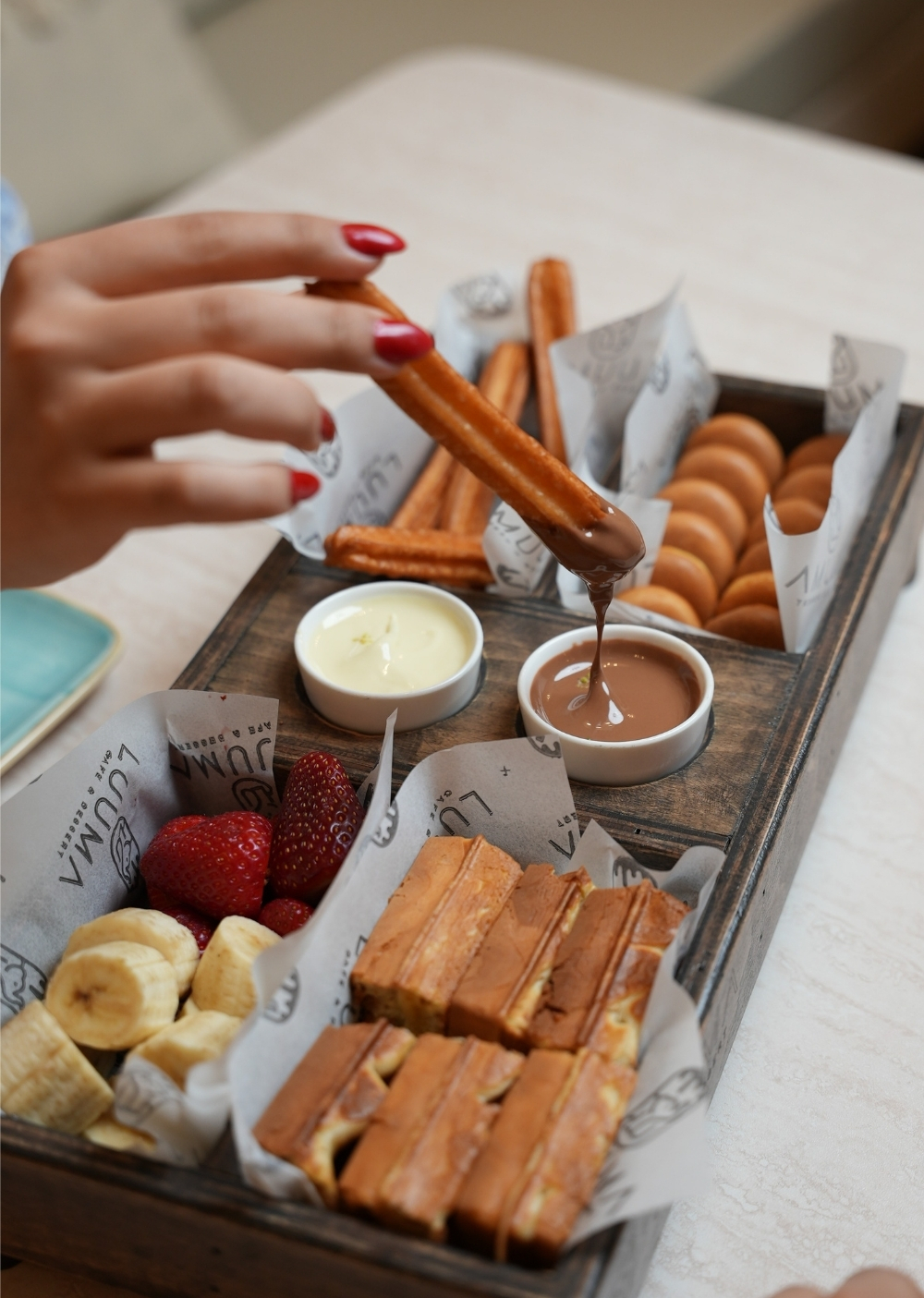 Luuma Cafe & Dessert